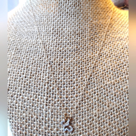 10k Solid Gold Necklace With Diamond And Gold Butterfly Pendant - Picture 10 of 10